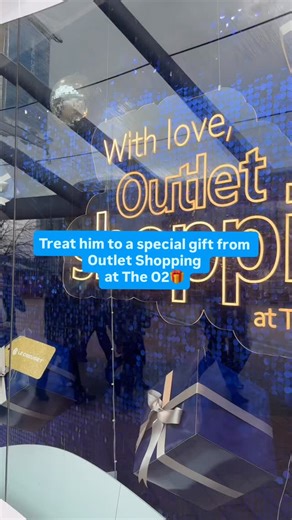 You’ll be spoilt for choice with our 2025 gift guide edit for him.🙌 Gift more for less at Outlet Shopping at The O2.💙 | Outlet Shopping at The O2