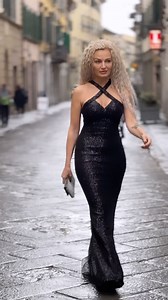 Ruošiamės švęsti 🌟💫⭐️ Kuri suknele gražiausia? #stilius #mada #tiuliofeja #svente #vakarelis #proginėsuknelė #vakarinėsuknelė #juodasuknelė #juoda | Tiulio Feja