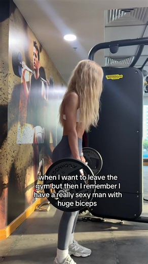 fit is from @AYBL dc: ALICIA10 🩷 #fyp #gym TikTok