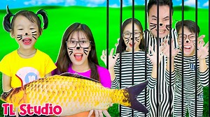 Have fun singing along to this traditional nursery rhyme about three little kittens and their lost mittens! | Ly LY ToysReview