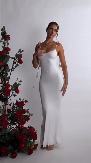 The perfect 🥀 our Aldona slinky backless Maxi Dress 🌼 #fashion #model #beauty #style #outfit #shorts