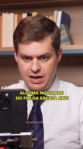 Você quer saber se apareceu alguma novidade sobre o fim da escala 6x1? Sim, apareceram novidades, mas eu preciso ser honesto com você: nem todas são boas. Vamos aos fatos. A proposta foi aprovada na Câmara lá em maio, em dois turnos e com ampla maioria. De lá para cá, ela está no Senado, e já se passaram mais de 40 dias praticamente parada. E aqui está o ponto mais grave. A PEC ainda nem foi encaminhada para a comissão que precisa analisá-la antes da votação final, a chamada CCJ. Ou seja, ela es