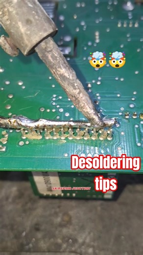 Desoldering Like a PRO with SECRET Tips You Need Now #shorts #electronic #soldier