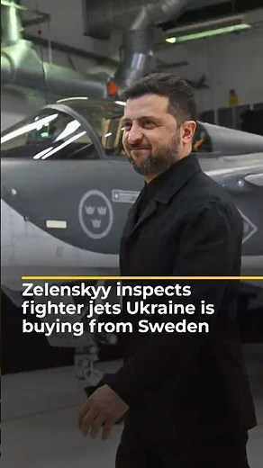 Zelenskyy checks out Gripen fighter jets Ukraine buying from Sweden