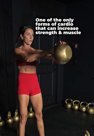 Most cardio pulls energy away from muscle-building. Iron cardio does the opposite — it feeds your strength. Because iron cardio IS resistance training… done fast & relatively heavy. (Hardstyle swings, cleans, snatches — heavy enough to challenge you.) Here’s why it's different from running or spin: • It builds power, not just endurance. Explosive hinge patterns train fast-twitch fibers — the same fibers that help to support legs glutes look sculpted from heavy loaded lifts. • Your grip strength 