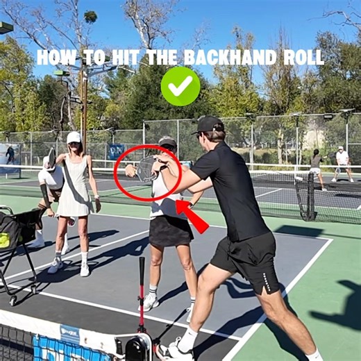 Backhand Roll Mistake That Makes You Easy to Counter (And the Fix) ⚡️ #pickleball #pickleballtips