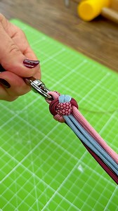 🔗 Learn how to tie the perfect Diamond Knot! Perfect for your paracord projects. ☺️❤️ Have you ever used this knot in your projects? Let us know in the comments 👇✨ #paracordeu #paracord #dogcollar #paracord550 #diy #paracordprojects #dogleash | Paracord.eu
