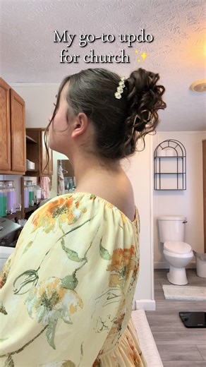 Stylish Updo Ideas for Church Events