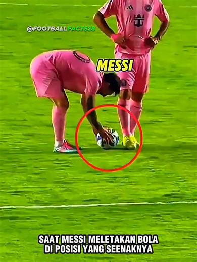 Lionel Messi's Cheating Moments 😂