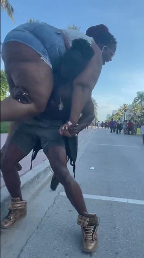 400lb leg day | I don’t lift weights I lift women \n#Shorts