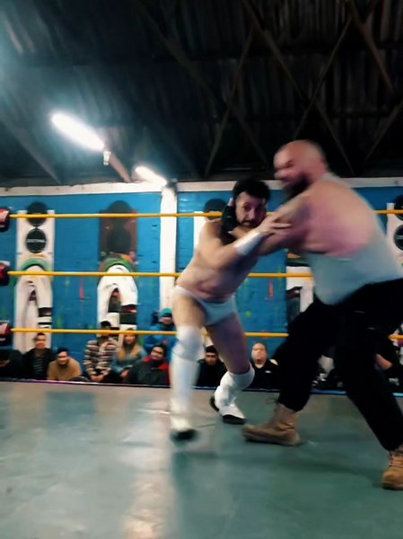 2024 queda con la marca de mi debut. El próximo año es para dejar una huella en la lucha libre chilena. Gracias a quienes bancan a muerte. Feliz año y #PHILTHEPOWER💪 mierda! #chile🇨🇱 #luchalibre #2024