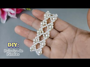 Easy to make pearl bracelet.
