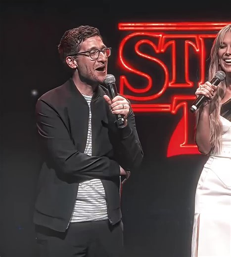 The Best Hair Moments of Steve Harrington in Stranger Things