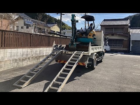 [Dump] Use the aluminum bridge to transport the backhoe and replace the upper support.