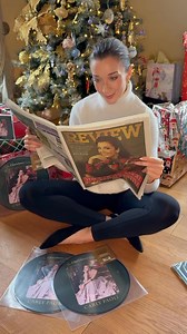 Extra, extra… Read all about it! 🗞️ 🎁 Thank you Garry Bushell Daily Express for an amazing review. https://www.express.co.uk/entertainment/music/1988037/discover-carly-paolis-enchanting-christmas | Carly Paoli