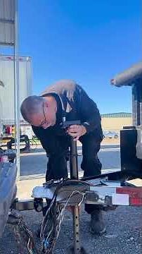 Installing the Speed Jack from Trailer Gearbox #foryou #trailergearbox