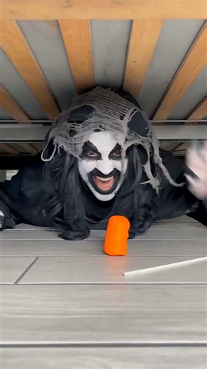 चिंटू ने monster का cake चुरा लिया mini wood toy-woodworking art skills \\ hand crafts / #shorts