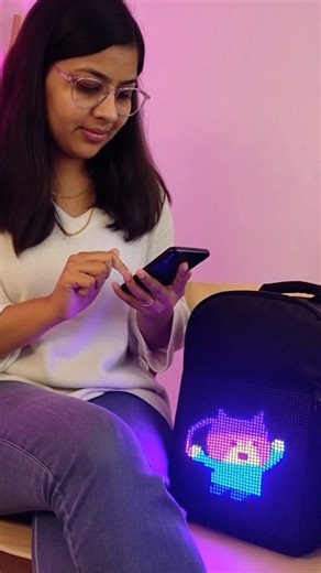 SHREYA PATIDAR on Instagram: "Say hello to the bag that literally speaks your style 💼✨ This LED display bag lets you show text, emojis, animations, and artwork—all from your phone. Whether you’re vibing, promoting, or just flexing your mood… this bag does it all 🔥 Perfect for creators, riders, students, night events, and anyone who loves standing out in the crowd 🌈 Why blend in when you were made to glow? 💡😎 Would you rock this? Drop a ✨ in the comments! #LEDDisplayBag #LEDBag #SmartBag #Te