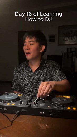 Learning DJ Skills: My First Attempt at Scratching