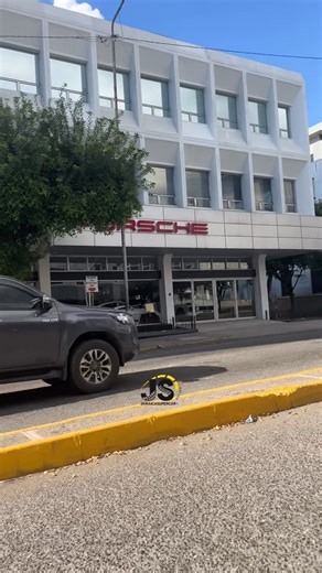 Jamaica Supercars on Instagram: "Do you see what I see🙆🏽‍♂️🇯🇲 #jamaicasupercars #jamaicaluxurycars #876car"