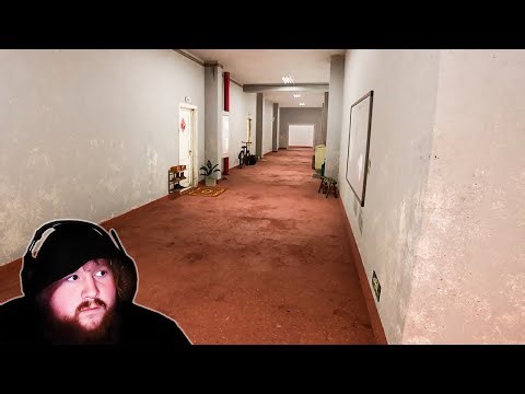 This Hallway Keeps Changing