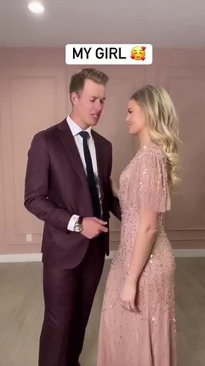 181K views · 5.4K reactions | How gorgeous is she?  #reels #ig #gorgeousgorgeousgirl #sohappy #loveofmylife | Della Vlogs | Facebook