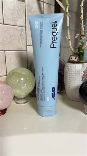 If you suffer from either of the two, then this skin barrier has actually been approved by both associations. It’s got a 24 hour moisture lock that has been proven beneficial to sufferers. #psoriasis #eczema #barrier #treatment #skin