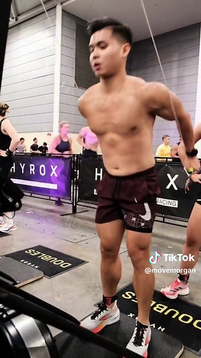 First HYROX Race Experience: Communication, Strength, and Synchronization