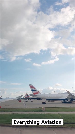 British Airways Everywhere✈️ Taxiing at London Heathrow After Landing #aviation #london #heathrow