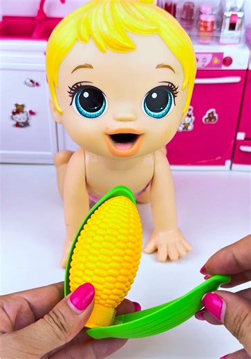 Subi Unboxing Toys trên TikTok