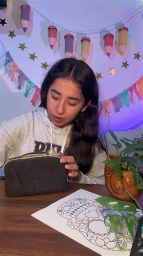 Yo ya tengo mi material para el día de muertos 💗 ¡Prueba Twinkl y descubre todos los materiales que puedes descargar para tus clases! 🔆 https://www.twinkl.com/l/1e9nwz Twinkl - Recursos Educativos 🌈 #TwinklMexico #MaterialEducativoTwinkl #Twinkl | Yittyh