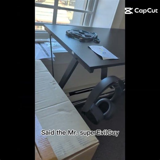 got my first computer desk 🙏 this is just the beginning 😈😈! #pc #computertable #lifestyle