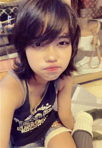 DIY Side Fringe Haircut Tutorial