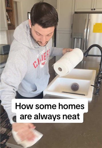 Small changes in behavior can make huge differences in our lives. It’s the same with keeping the home neat and tidy. Make it a habit telling yourself these phrases and encourage yourself every time you pick up something. Remember, every task completed is a win. We got this! #dobetter #tidyhome #cleaningmotivation #cleaning #TikTokCreatorSearchInsightsIncentive