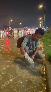 Rain flooding on Street: Remove Garbage Unclog Drain #short #lifestyle #flood #rain #unclog | Phea Cleaning Culverts