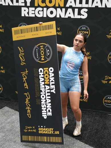 Valentina Lopez defense 🏈🔥 | @vale | #flagfootball #usaflag #badrabbits #oakley #highlights