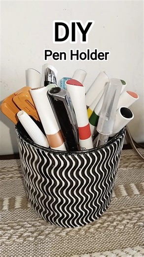 DIY Pen Holder #diy #diypenholder #artandcraft #bestoutofwaste