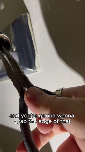 How to Remove a Broken Lightbulb Socket 💡⚡