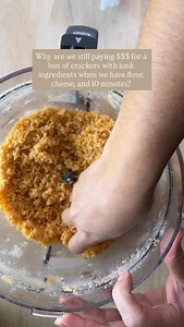 Comment “CRACKERS” to grab the free recipe! Why are we still paying $6 for a box of crackers... when we already have flour, cheese, and 10 minutes? Seriously—some of the most expensive things in your grocery cart are the easiest to make at home. If I needed to cut $300 from our grocery bill this month? I’d start with these 5: 🥯 Bagels 🍞 Sandwich Bread 🍫 Granola Bars 🥣 Cereal Granola 🧀 Crackers They cost us at least $75/week as a family of 6. That’s over $300/month... gone to snacks the kids