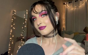 ASMR - Fast Aggressive Mouth Sounds