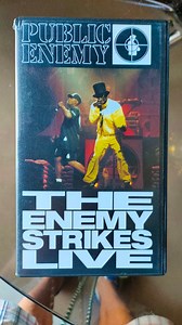 Public Enemy - The Enemy Strikes Live