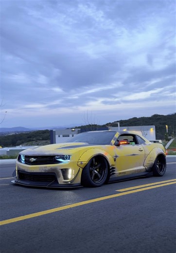 See ya Bee-Otch… 🐝👋🏻 #camaro #transformers #bumblebee #build #details