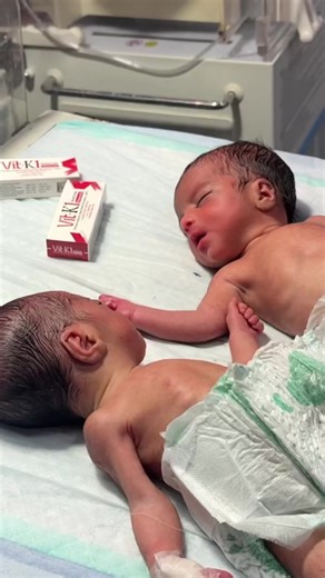 Premature Twin Babies NICU Admission Vitamin K Injection & Diaper Care 👶👶🩺#
