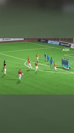 ⚡ Unforgettable Football Moments Compilation! 🏆 | Relive the magic with this compilation of the most iconic football moments ever! From last-minute goals to legendary plays, these clips will take you on an emotional rollercoaster of football history. Which moment gave you chills? #FootballMoments , #IconicGoals , #LegendaryPlays , #SoccerHistory , #SportingMagic , #FootballCompilation , #MemorableMatches , #Pinnacle , #PinnacleScoreStream , #EpicSoccer , #GameChangers , #Unforgettable , #Sports