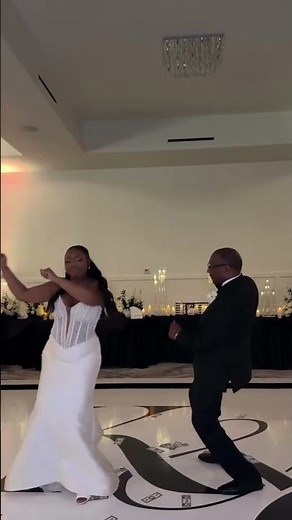Surprise dance battle at wedding reception...ICONIC! #wedding dances #weddingcontentcreator