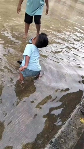 Njul Rose on Instagram: "Nyelot tambah banyune"