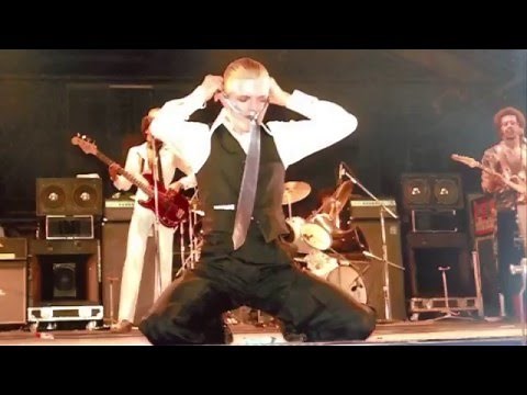 David Bowie - Stay - Never before seen footage from 1976 Isolar Tour