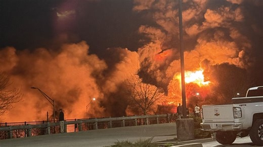 I-471 reopens after tanker fire shuts down all lanes, injures several