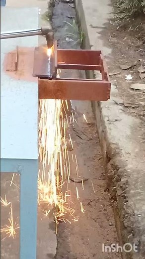 Oxy-Acetylene Gas Cutting Techniques