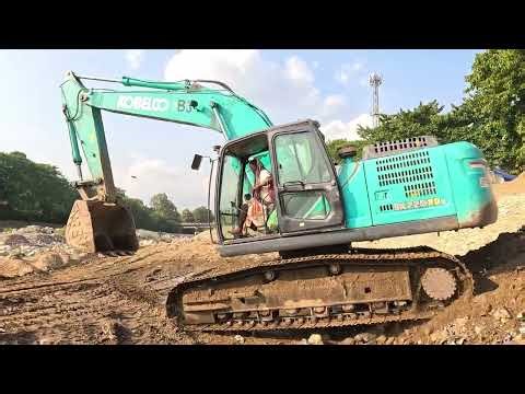 How to operate excavator professional